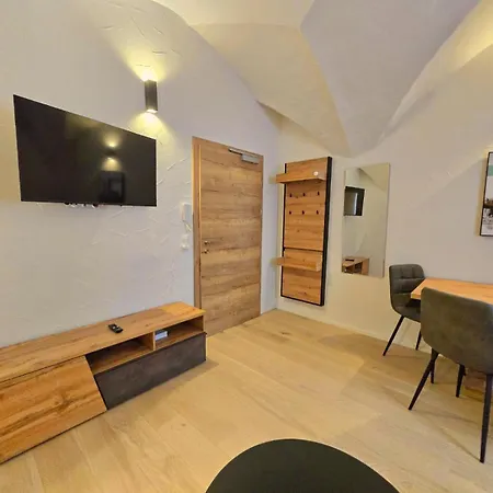 Daire New Two-bedroom In The Old Town *